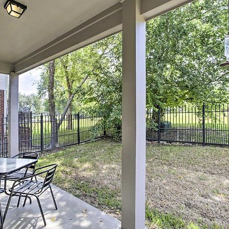 Lovely Montgomery Retreat With Patio And Yard! Εξωτερικό φωτογραφία